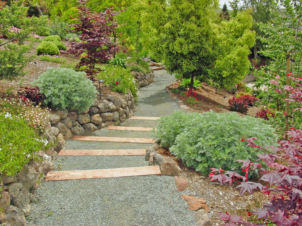 Hillside Landscaping - Landscapes Unlimited