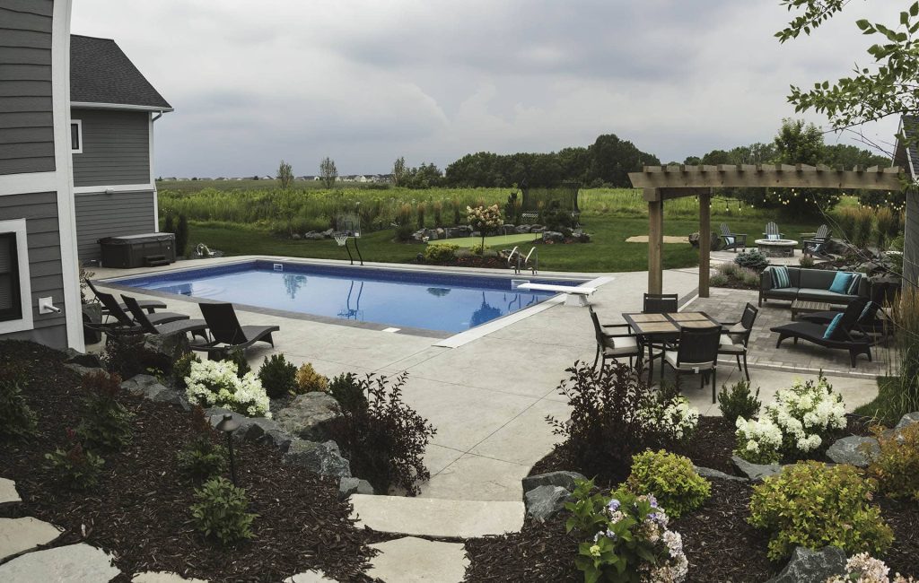 Pool Landscaping Inver Grove Heights, MN