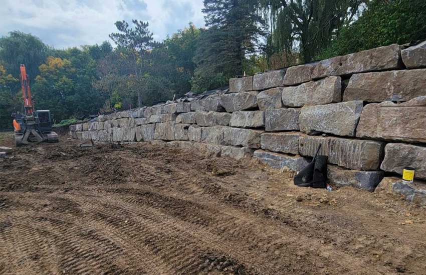 Commercial boulder retaining wall Minnesota