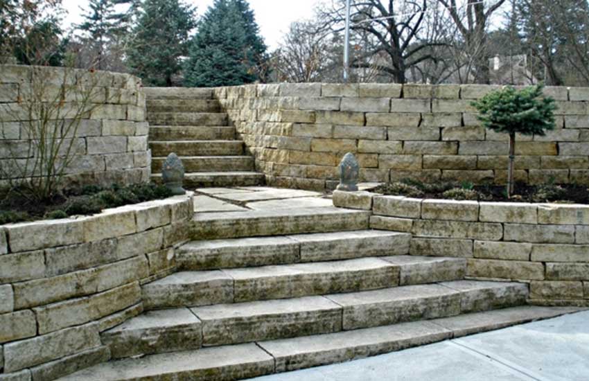 Limestone block wall construction